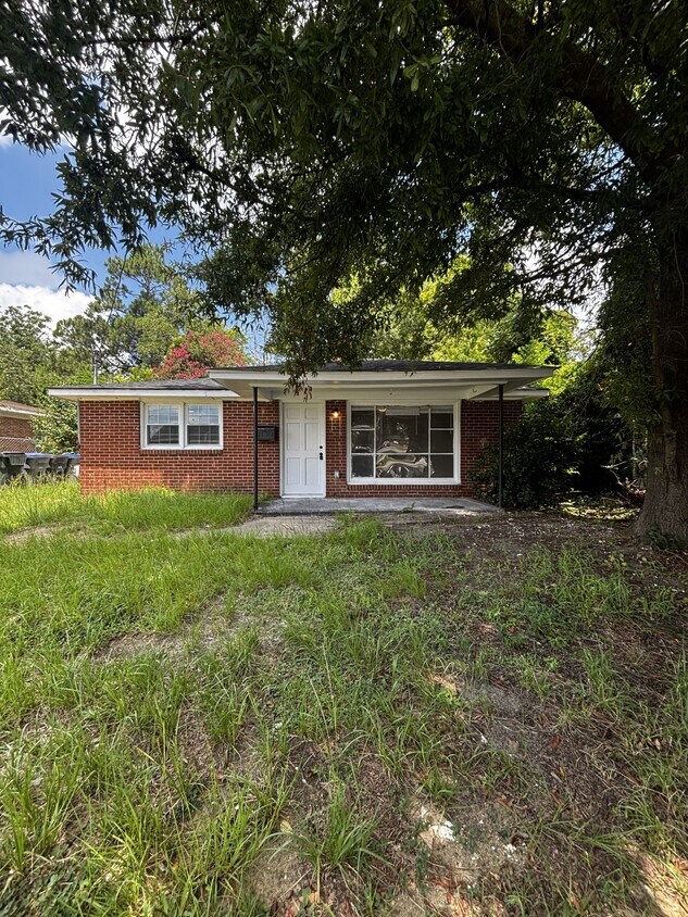Foto principal - 1127 Olivia Ln