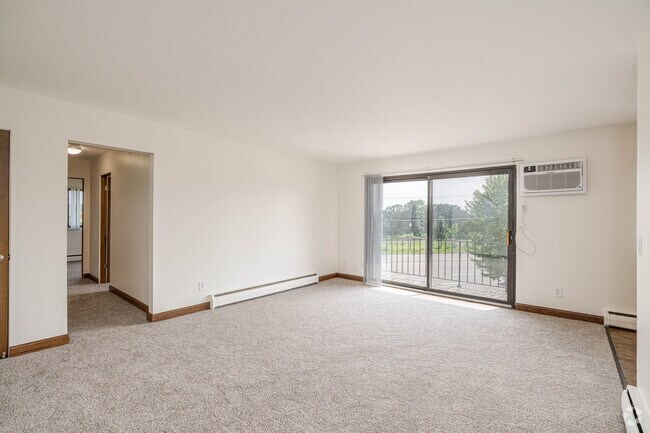 2 habitaciones, 1 baño - 868 pies cuadrados - Town Terrace Apartments