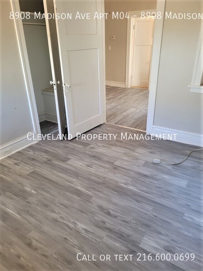 Foto del edificio - 8908 Madison Ave