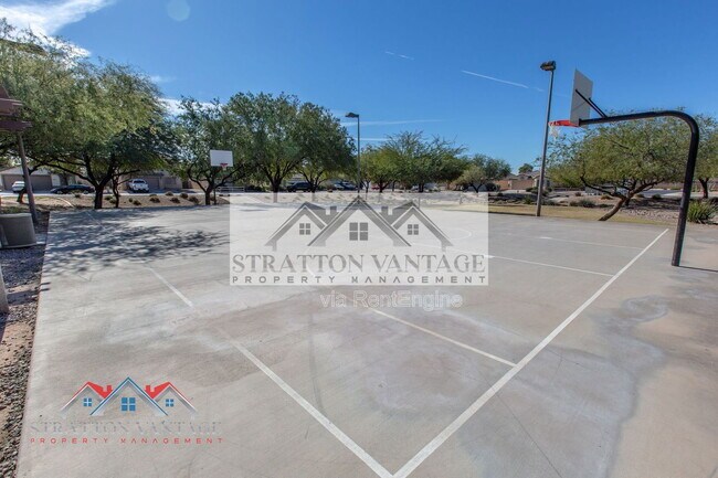 Building Photo - 40510 W Hayden Dr