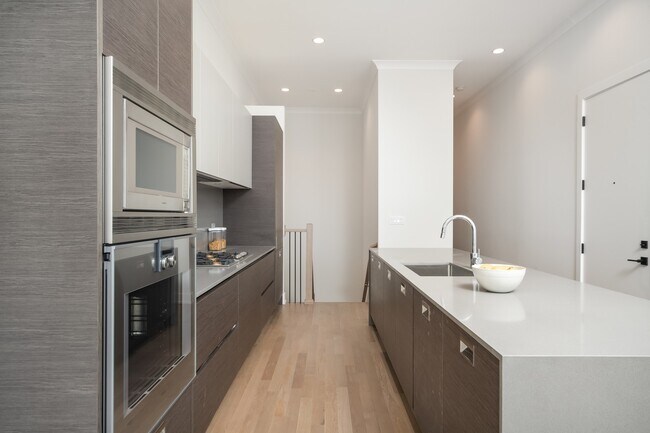 Foto del edificio - 1544 N Wieland St