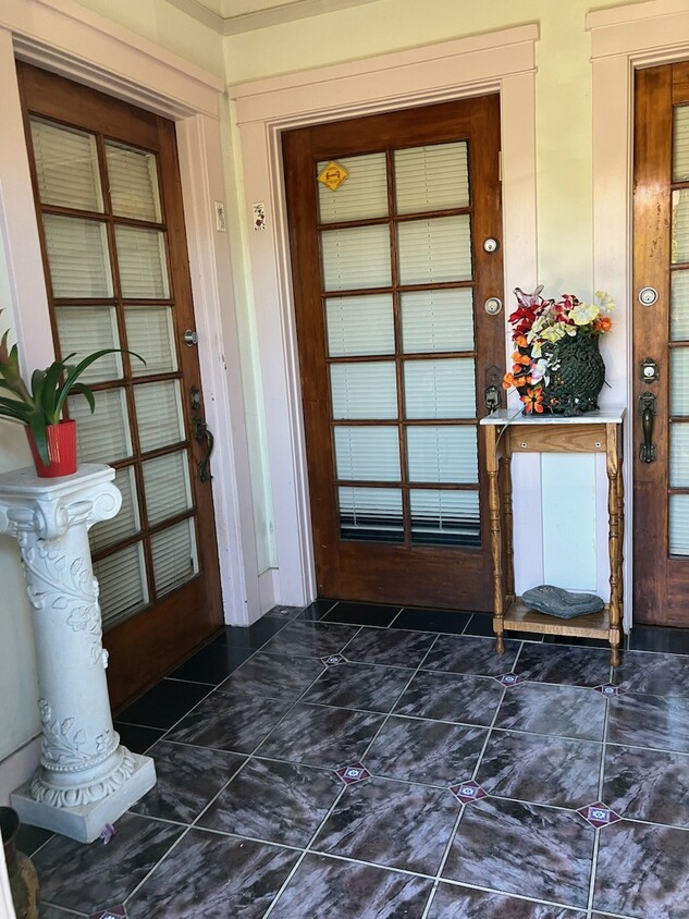 Foto del edificio - 625 N Spaulding Ave
