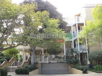 Primary Photo - 1335 La Palma St