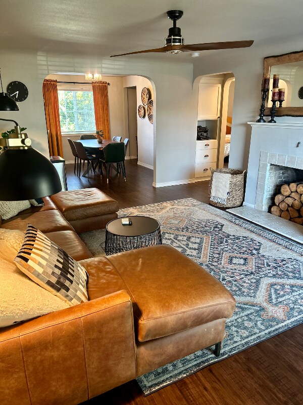 Building Photo - 2225 Breyman St NE