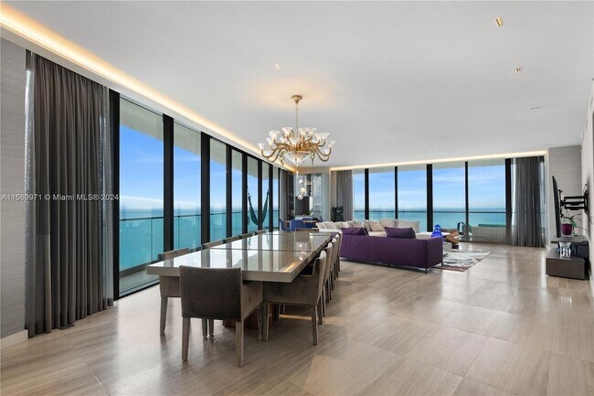 Foto del edificio - 18975 Collins Ave