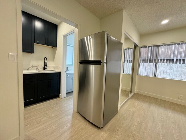 Foto del edificio - 3623 Keystone Av