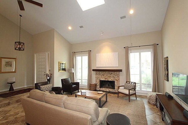 Foto del edificio - 10105 Valley Forge Dr