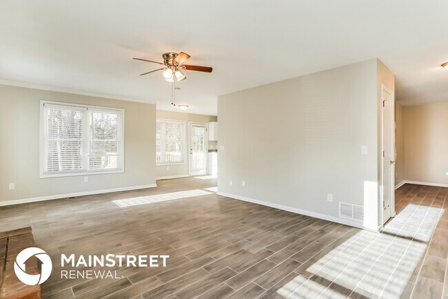 Building Photo - 3100 Rome Ct SW