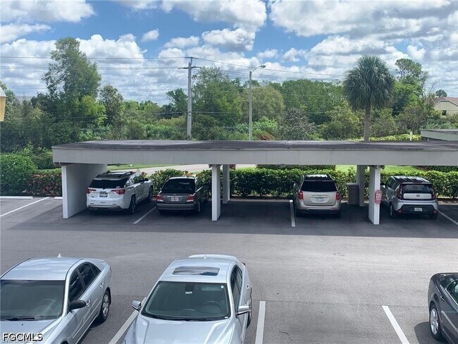 Foto del edificio - 1724 Pine Valley Dr
