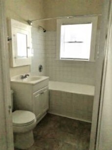 Foto del edificio - 626 W 7th St