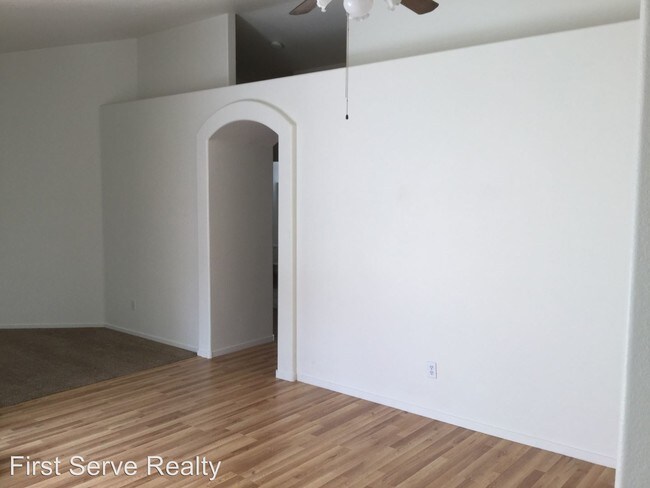 Foto del edificio - 3 br, 2 bath House - 3150 Sierra Ridge Dr.