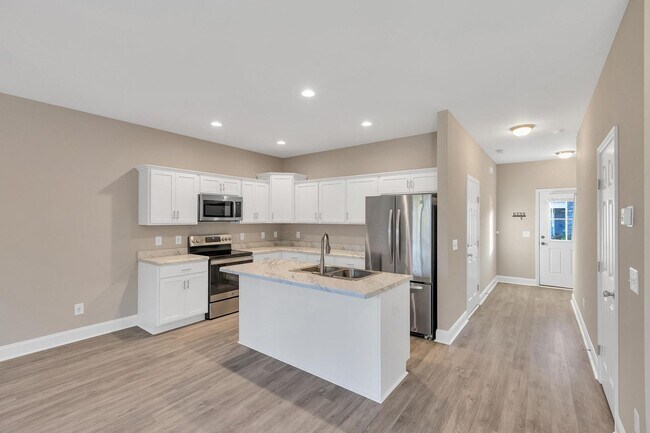 Foto del edificio - 3 BR close to Stone Bay!