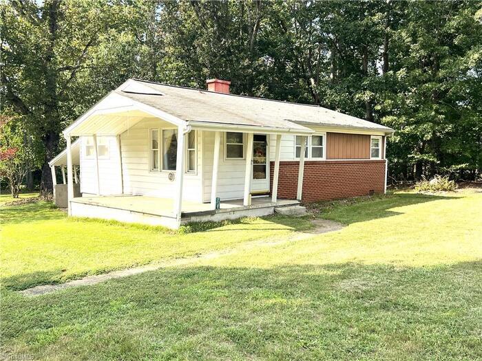 Foto principal - 2460 Gideon Grove Church Rd