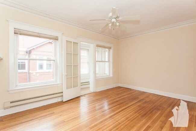 Foto del edificio - 4427 N Wolcott Ave