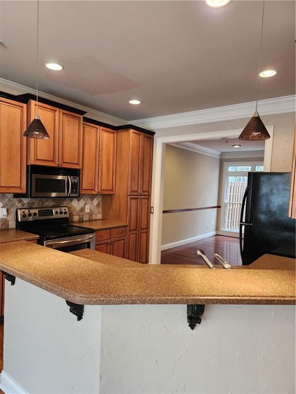 Building Photo - 12115 Stone Brook Cove