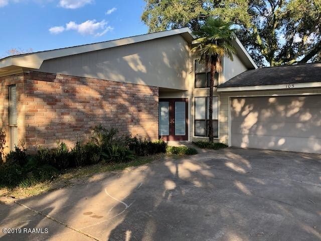 Building Photo - 105 Pebble Beach Dr