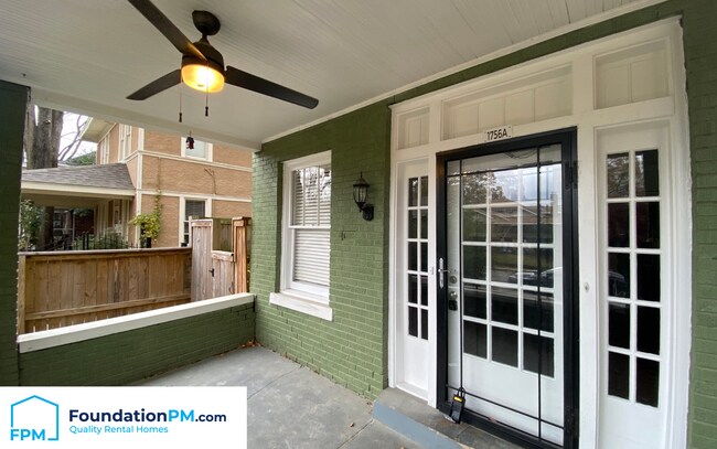 Building Photo - 1756 Lawrence Ave