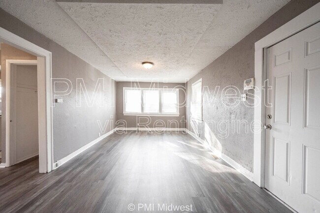 Foto del edificio - 1521 N Tacoma Ave