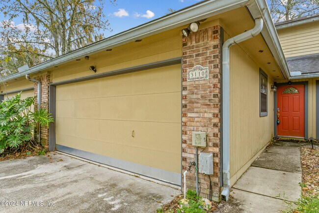 Building Photo - 3110 Paddle Creek Dr