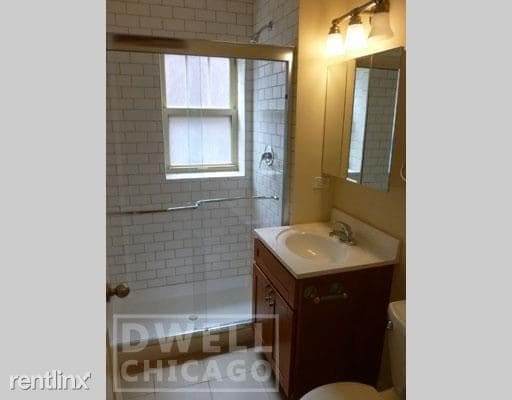 Building Photo - 2 br, 1 bath Apartment - 4740 S Greenwood Ave