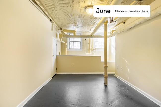 Photo - Room in Shared 4 bed/2 bath home