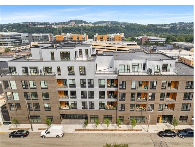 Building Photo - 2635 Penn Ave