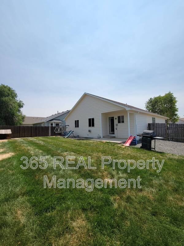 Building Photo - 3821 Tumbleweed Dr