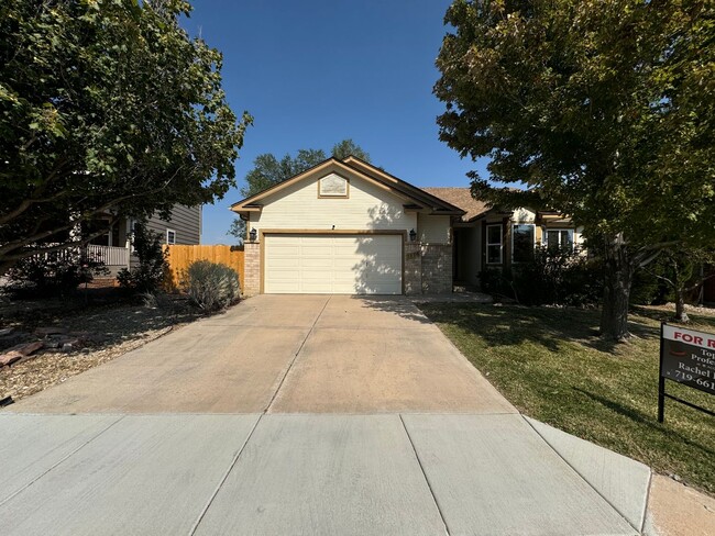 Building Photo - Ranch Style home in Cheyenne Meadows