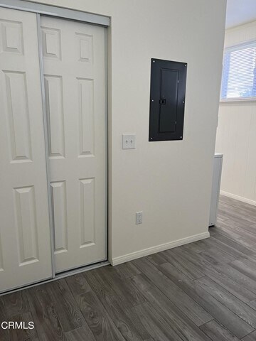 Building Photo - 373 Laun St