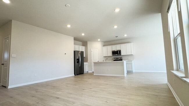 Foto del edificio - 188 Grey Slate Ave