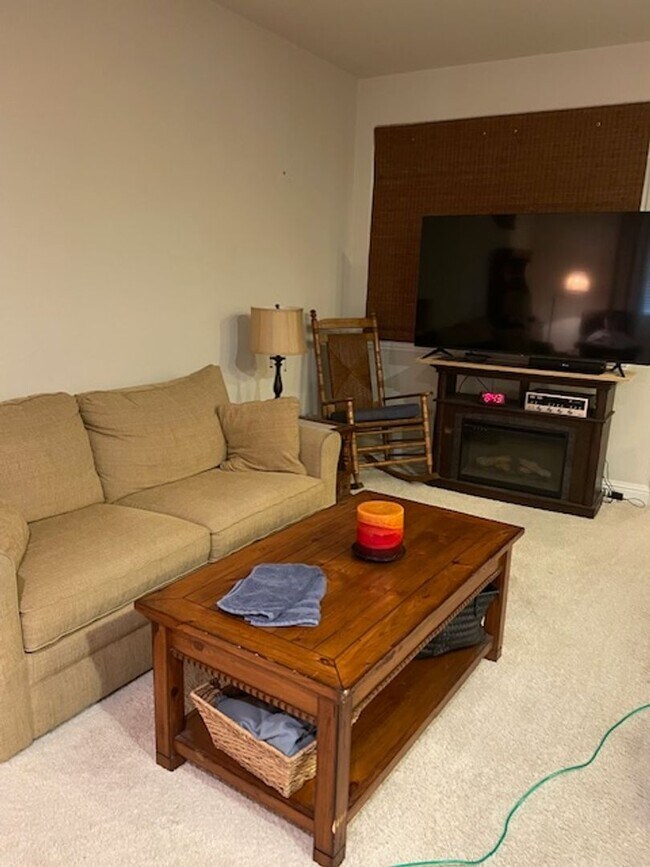 Foto del edificio - ****COMING SOON****Charming 2-Bed, 2-Bath Home in Del Webb at Woodbridge – 55+ Active Community!