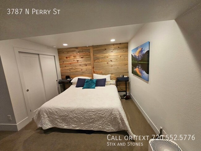 Building Photo - 3787 Perry St
