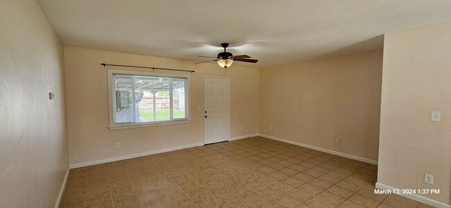 Foto del edificio - Charming Updated Single Story Home is Cent...