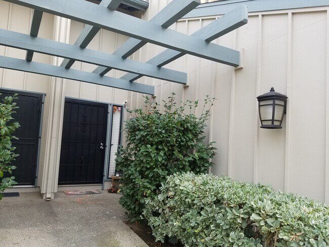 Foto del edificio - 8139 Via Mallorca