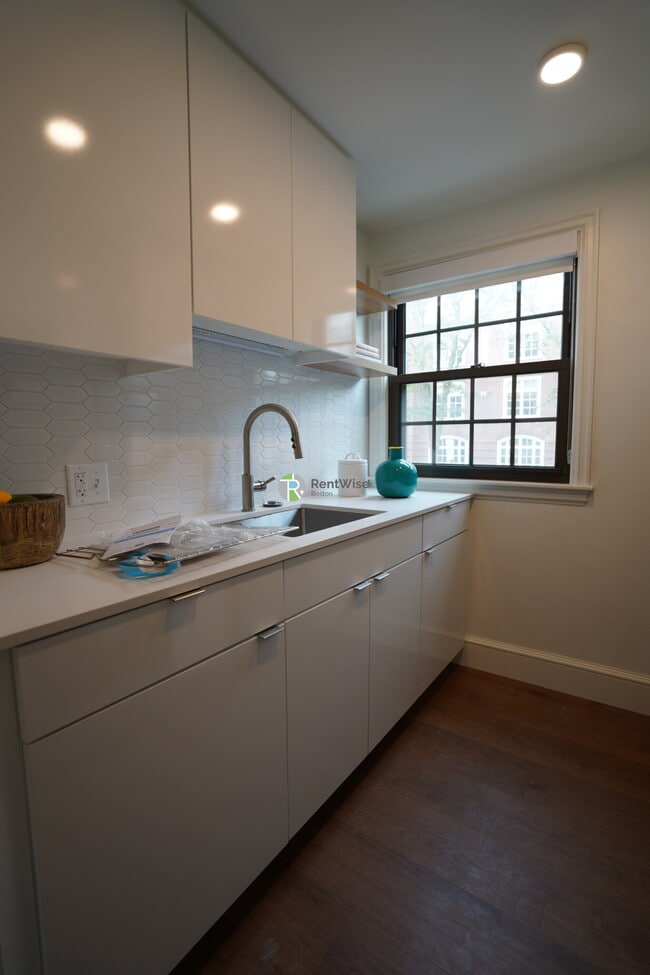 Foto del edificio - 1200 Massachusetts Ave