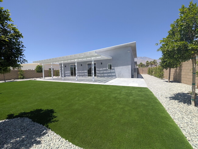 Building Photo - 30100 San Joaquin Dr