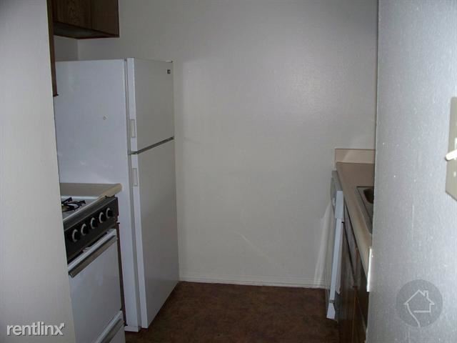 Primary Photo - 4307 Avenue A