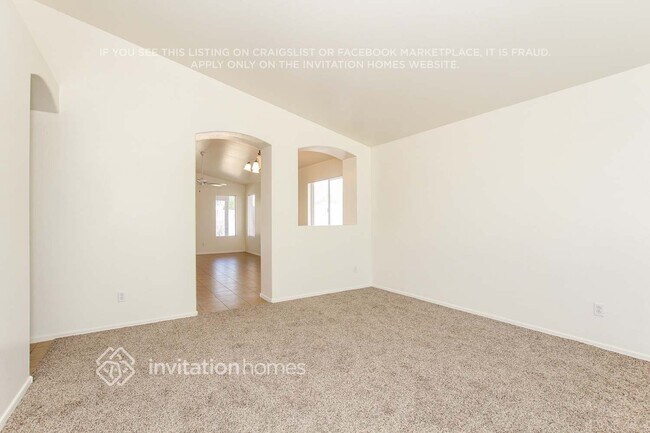 Foto del edificio - 11322 W Hadley St
