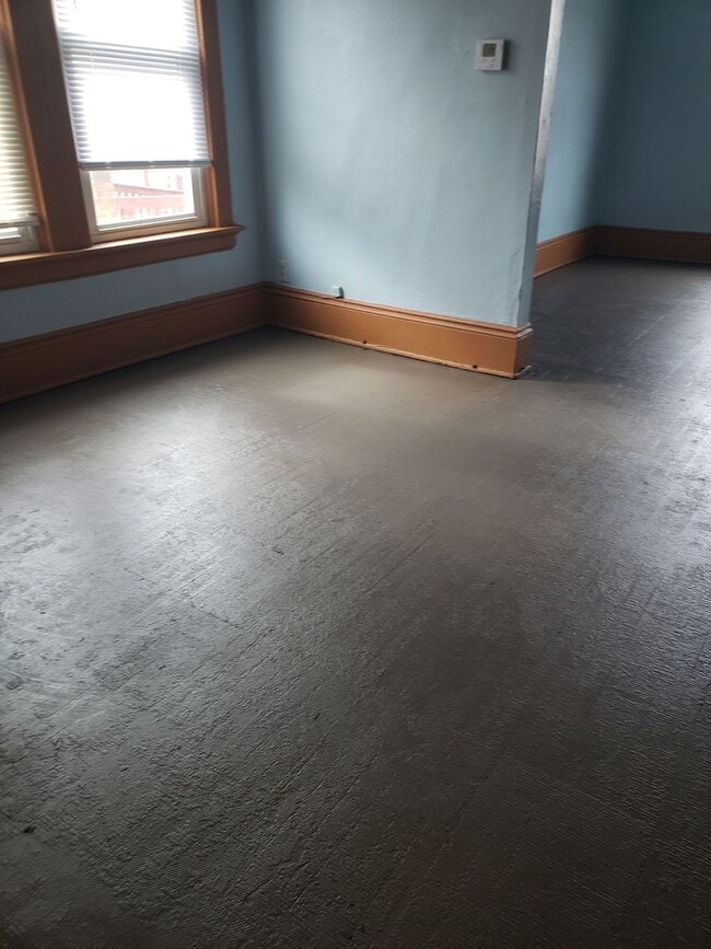 Foto del edificio - 3324N27thM