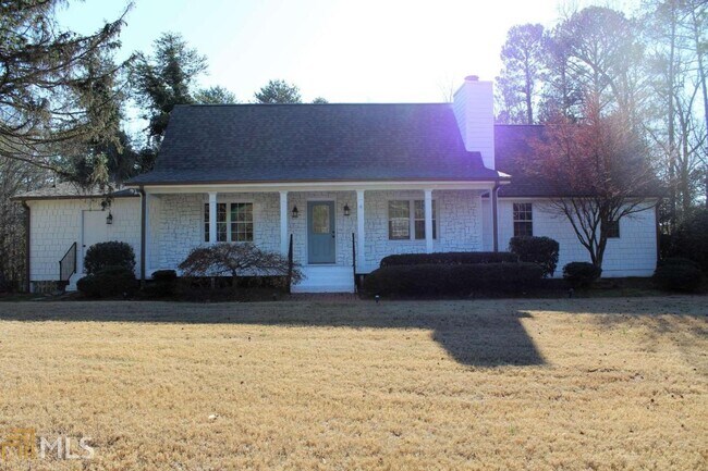 Building Photo - 4275 Webb Bridge Rd