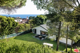 Building Photo - 18013 Sea Reef Dr