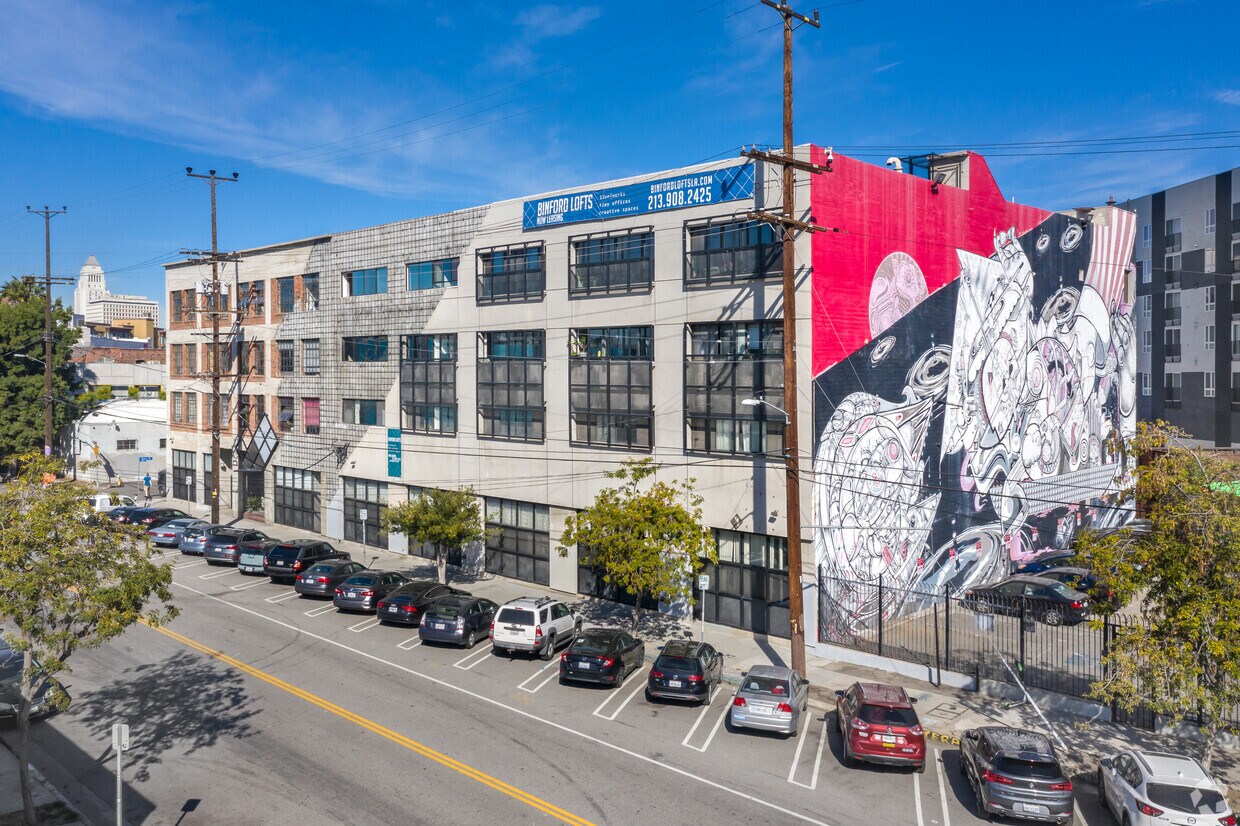 Binford Lofts Apartments In Los Angeles Ca Westside Rentals