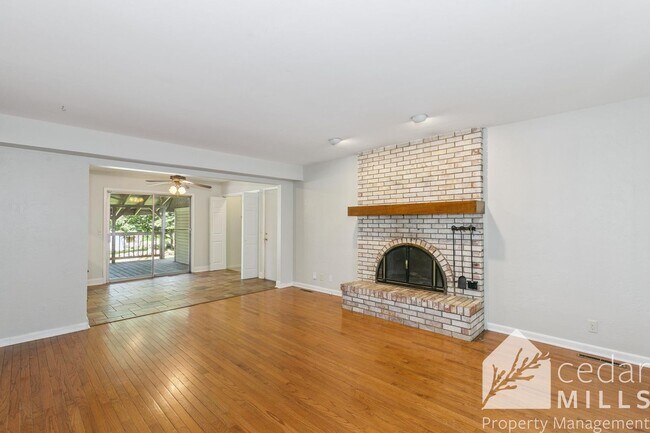 Foto del edificio - Beautiful Brick Home in West Wichita. Godd...