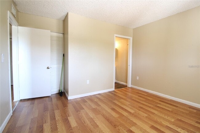Foto del edificio - 746 McDougall Ct