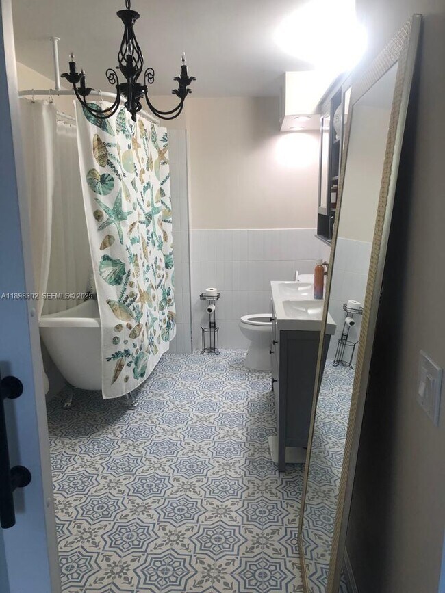 Foto del edificio - 1913 S Ocean Dr