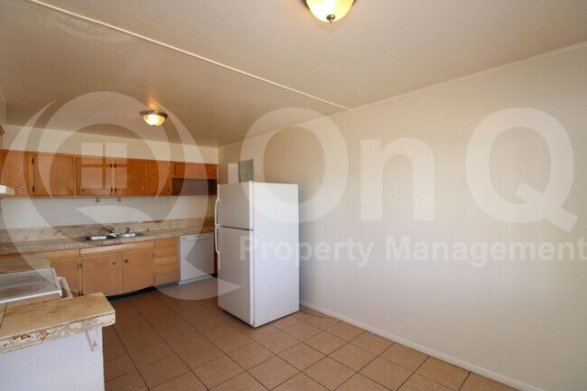 Building Photo - 1346 N 41st Ave