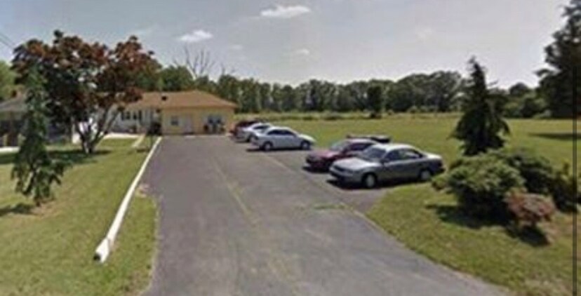 Building Photo - 871 Corkery Ln