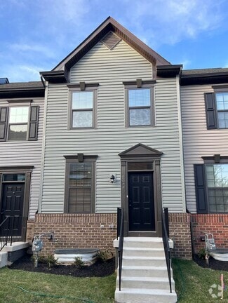 Building Photo - 1202 Alum Spring Rd