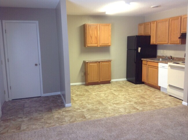 Foto del edificio - Cute, 3 bedroom apartment for rent in Spicer, MN
