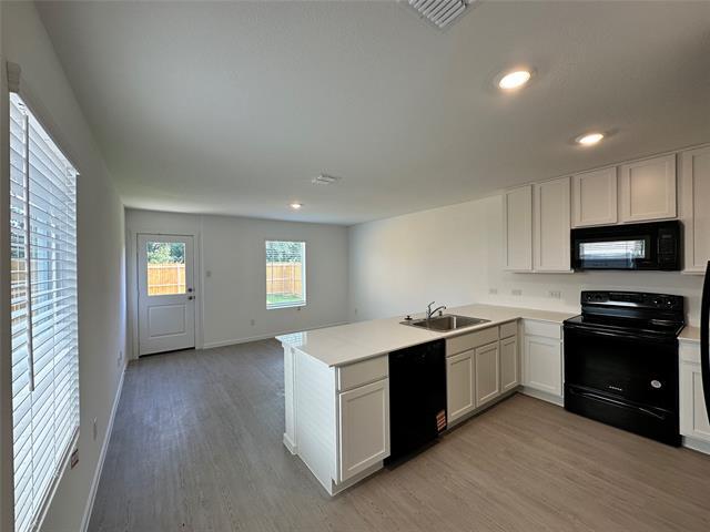 Foto del edificio - 833 Sandhill Sandhill Ln